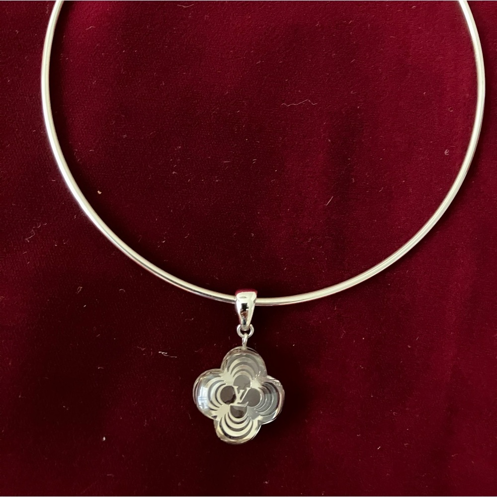 Louis Vuitto Collier Alafori choker neckless